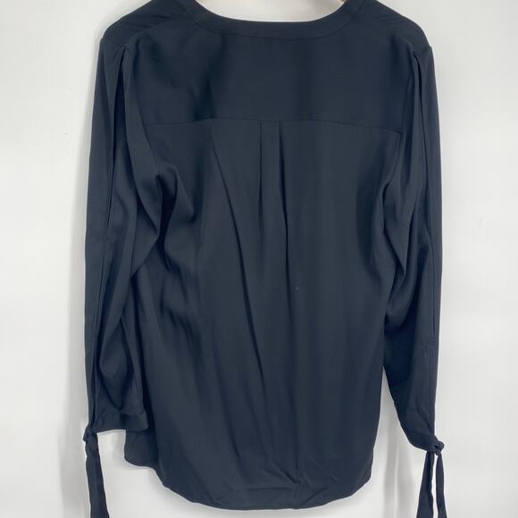 Theory Top Woman’s Large Black Silk Quiet Luxury Old Money Ling Sleeve Keyhole - Picture 2 of 7